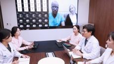 A clinical team at Asan Medical Center in a virtual call with a patient overseas